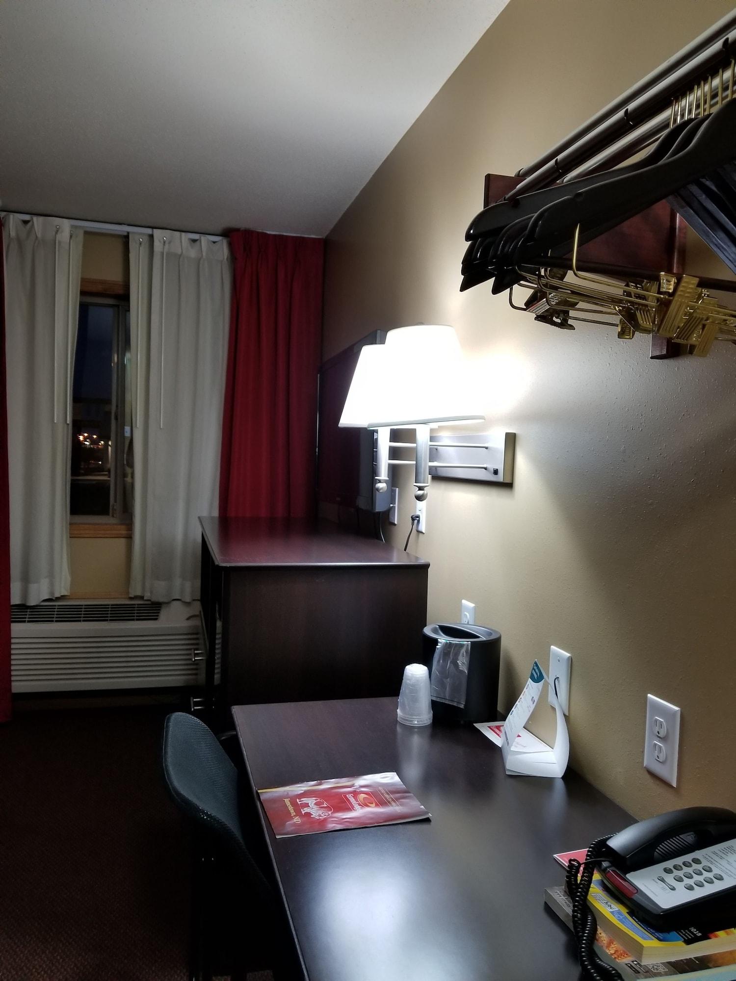 Econo Lodge Jamestown Zewnętrze zdjęcie