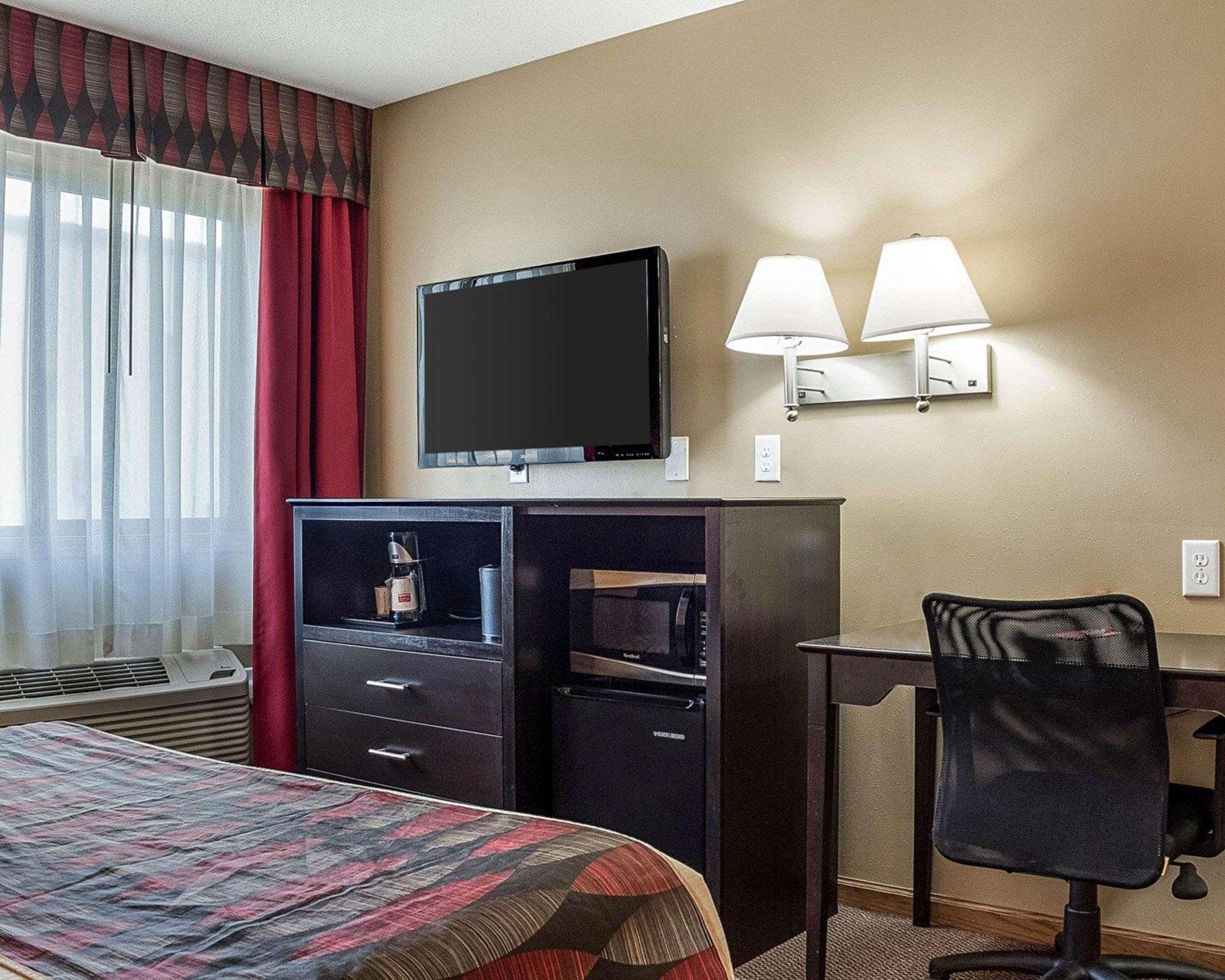 Econo Lodge Jamestown Zewnętrze zdjęcie