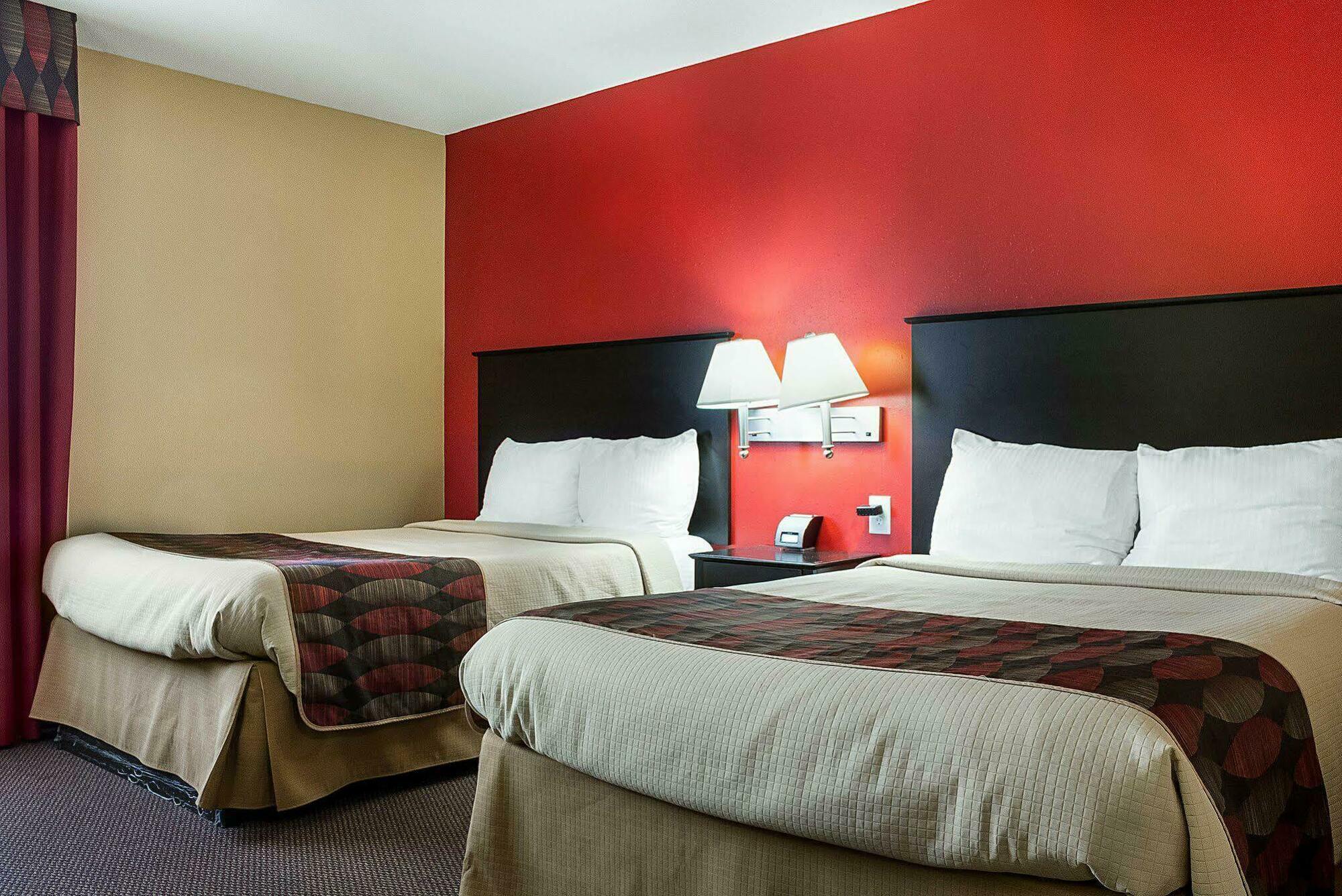 Econo Lodge Jamestown Zewnętrze zdjęcie