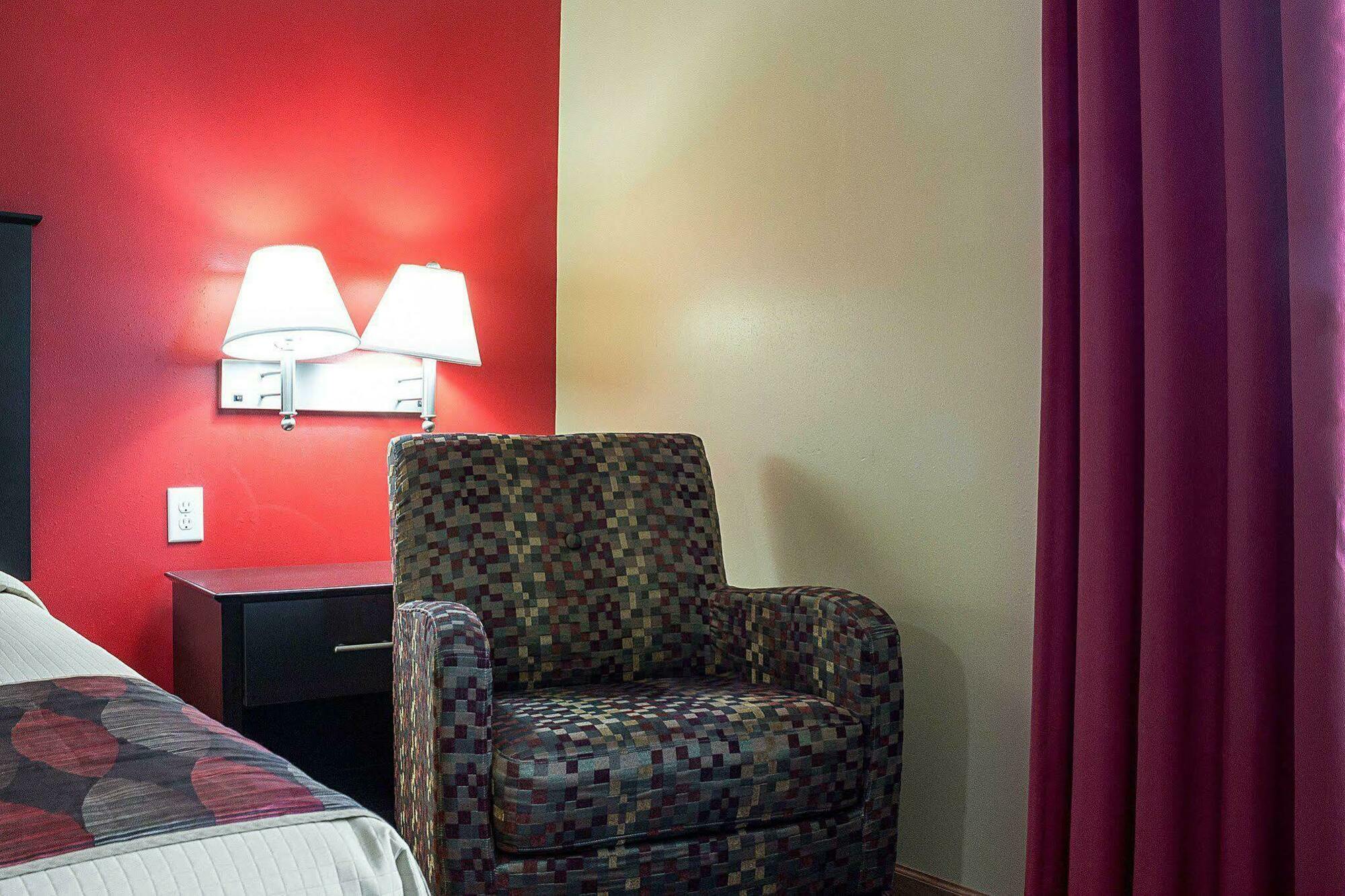 Econo Lodge Jamestown Zewnętrze zdjęcie
